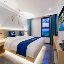 轻住酒店(西安明城墙安定门地铁站店)