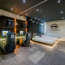 加菲电竞酒店(台东步行街店)