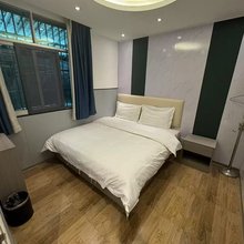 海洋公寓(宜昌小溪塔黄金路店)