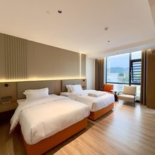 四季山河温泉酒店(河源东源黄村镇店)