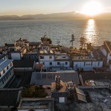 阿达音·近海全智能设计师ADaYin艺宿(龙龛码头洱海生态廊道店)
