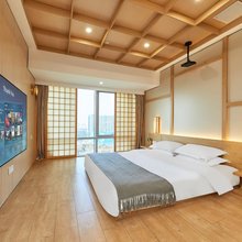 隐居悦色·浴缸影院公寓(南京南站店)