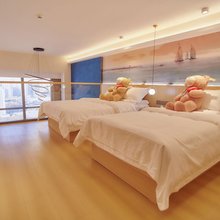 零零八六家loft民宿(兰州高铁西客站店)