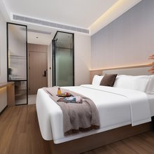 戴丁连锁酒店(武汉万象城取水楼地铁站店)