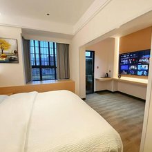 张家界赋竹居精品客栈(天门山索道店)