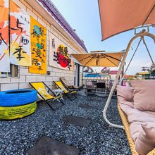 芒市有望全女自助青旅(农垦路店)