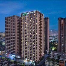 云珠酒店(轻轨明珠站店)