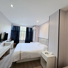 诸暨宏峰宾馆(诸暨宝龙广场西施篮球中心店)