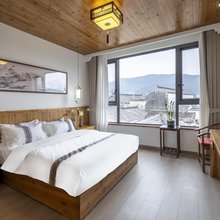 宝纶居民宿(呈坎永兴湖店)