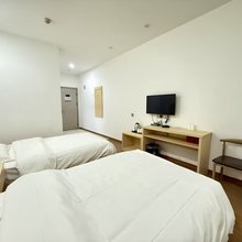 宜昌汇金商务酒店(三峡职院三医院店)