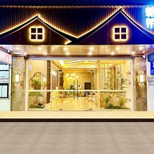 朝希小住(财富中心陶瓷城店)