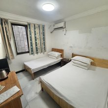 上海光明旅馆(白鹤镇店)