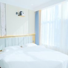 喜连登商旅酒店(五四广场万象城店)
