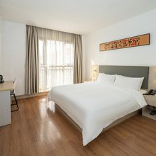 开蔓国际酒店(上海松江G60科创走廊店)