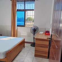 深圳鑫利通住宿
