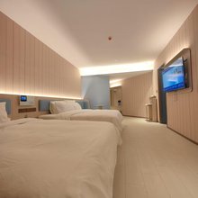 华庭酒店(那曲班戈店)