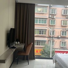 榆钱商务酒店