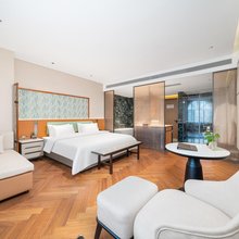 伊宁伊景酒店(六星街景区伊宁机场店)