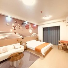 棠悦酒店(商丘阳光医院商都公园店)
