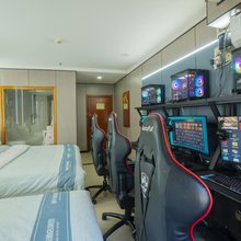 鑫豪智慧电竞民宿