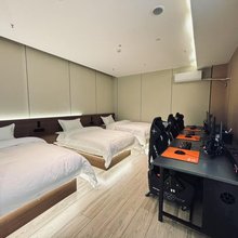 新余星游电竞酒店