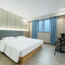 逸米公寓(广州公园前地铁站店)