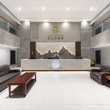 正上大酒店(巩义正上豪布斯卡店)