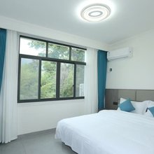 桥边小栈民宿(花海果乡旅游景区店)