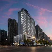 星兔逸居酒店(杭州高沙路地铁站店)