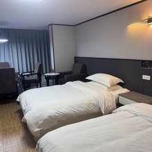 中方建兴宾馆