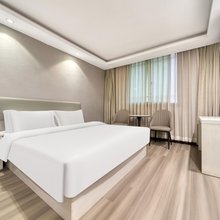 金华明伦电竞酒店