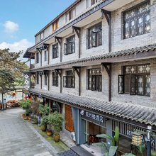 双流黄龙溪观月楼