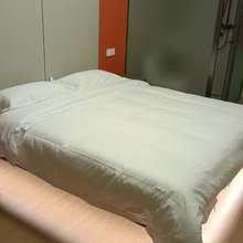 一见钟庭宾馆