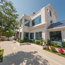 三亚南边有海海景酒店(三亚湾椰梦长廊店)