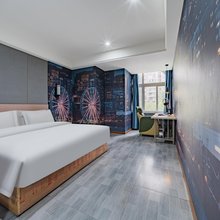 忠县香山桥林电竞酒店