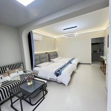 敏敏民宿(复旦大学附属眼耳鼻喉科浦江院区店)