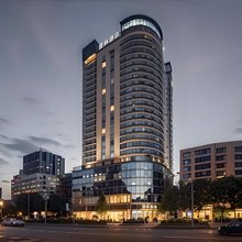晋林酒店(重庆观音桥花卉园轻轨站店)