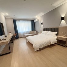 河马小栈(医科大学雪莲山校区店)