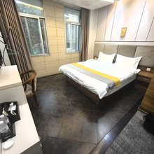 南安皇宝精品公寓(南安溪美店)