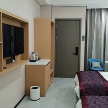 镇雄云水酒店(大湾镇店)