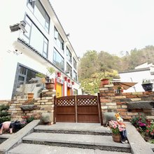 歙县云田居民宿(新安江山水画廊店)