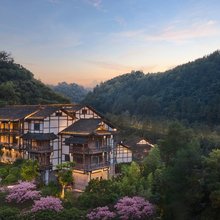 乌江寨廻龙湾酒店(遵义店)