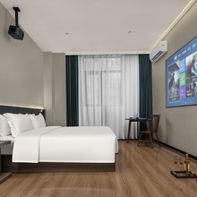 后纪酒店(长沙四方坪双拥地铁站店)
