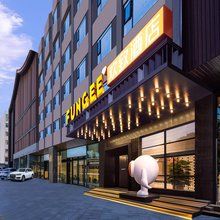 FunGee X 欢致酒店(长沙五一广场杜甫江阁店)