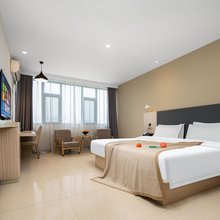 TOWO上品酒店(开封清明上河园河南大学金明校区店)