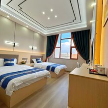 理塘雪域·梦舍民宿酒店