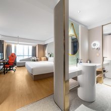 SOLO电竞酒店(鄞州宝龙旗舰店)