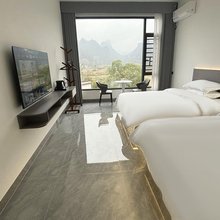 阳朔兴坪镇山河悦舍