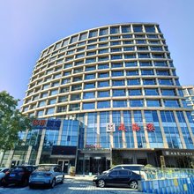 四季雅居海景民宿(威高广场刘公岛店)