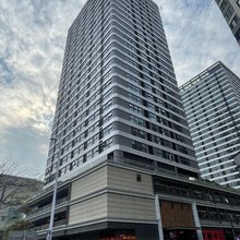 耀虎电竞公寓(东海岸万象汇店)